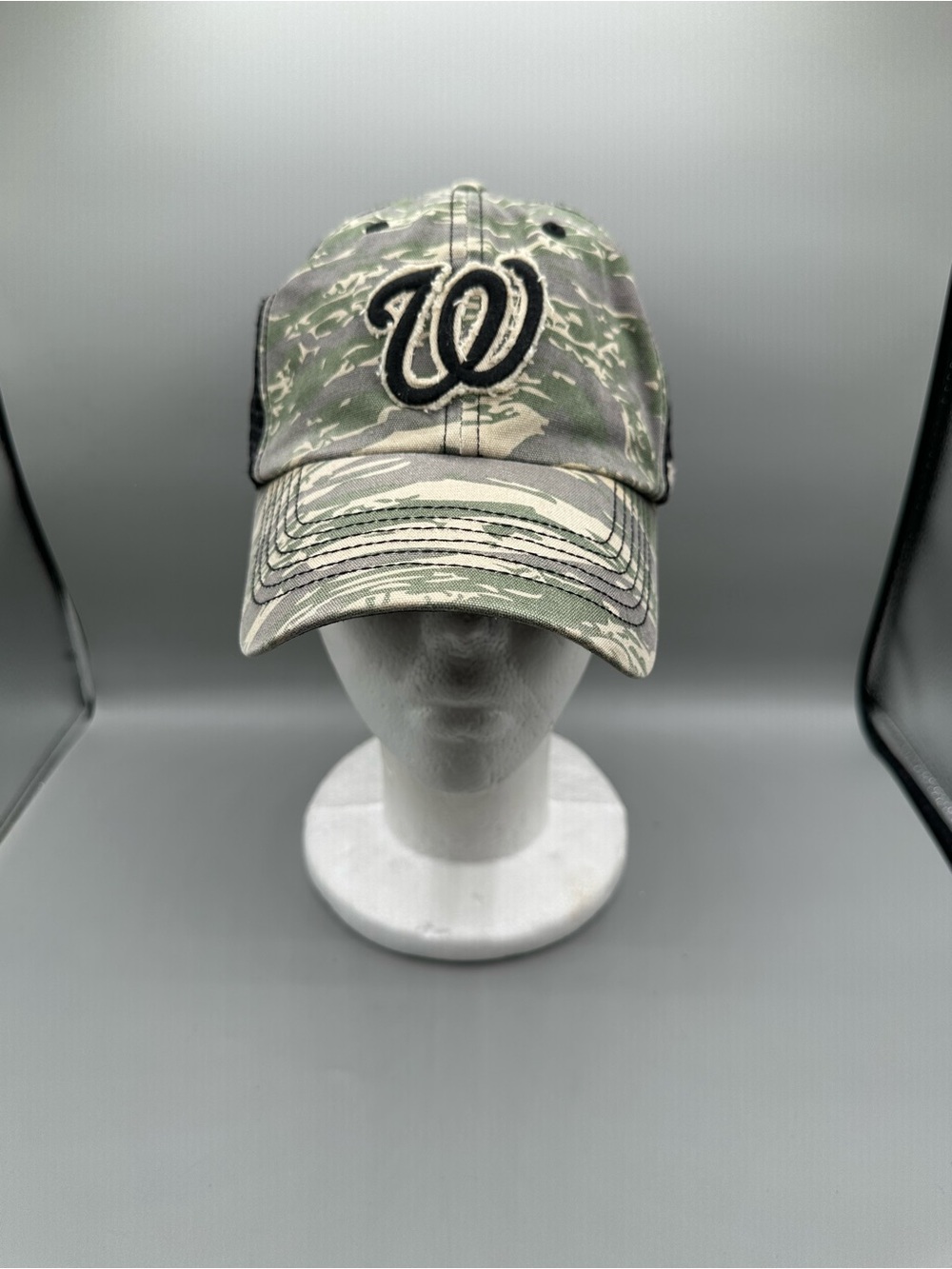 Washington Nationals ‘47 Brand Camo Trucker Hat Mesh One Size Green